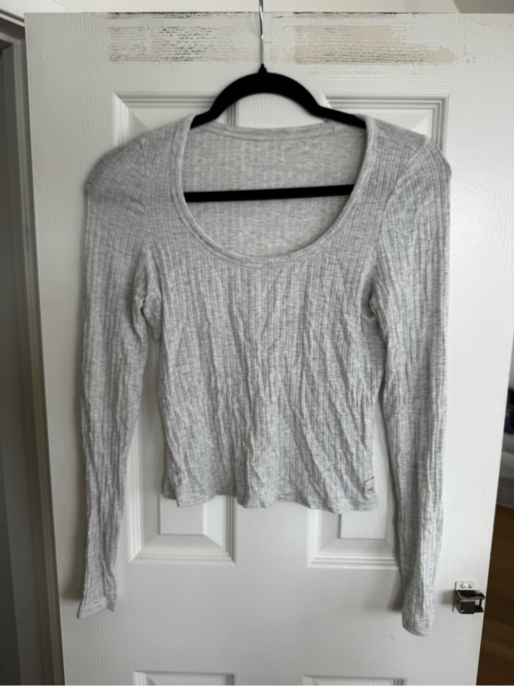 Vuori Long Sleeve Plie Top Light Heather Grey